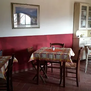  Couette-café Santa Adriana Italie