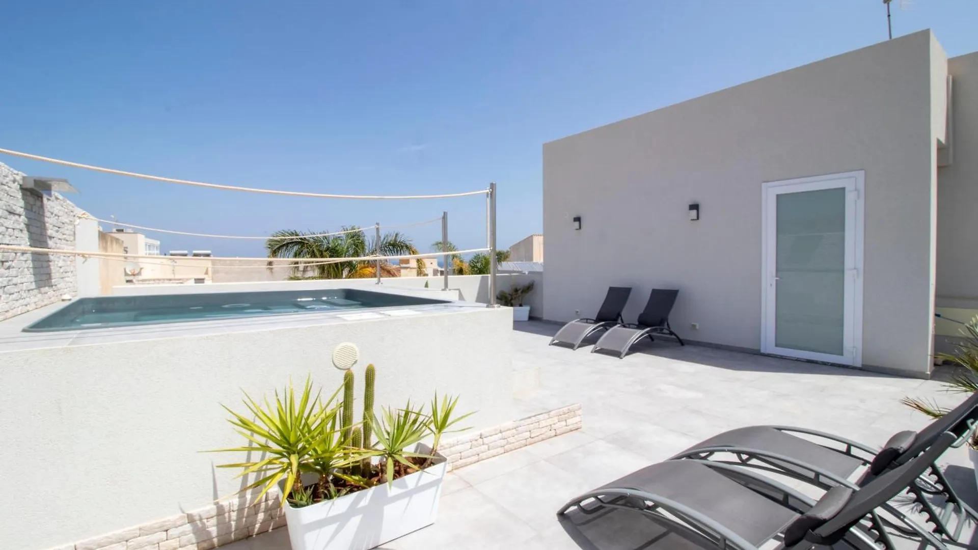 Hotel Arte Mare San Vito Lo Capo 3*,  Italy